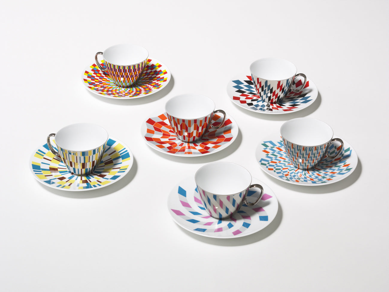 Mirror Cup&Saucer が生まれたストーリー